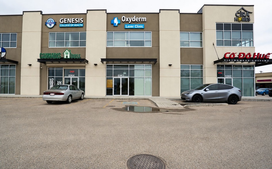 More Photos Of 6950-6970 76 Av NW, Edmonton Storefront Retail Office For Sale