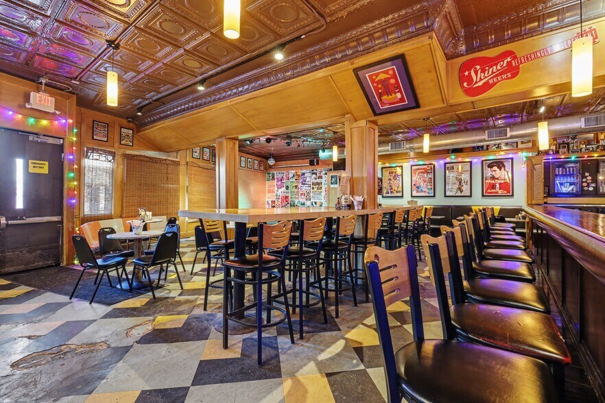 More Photos Of 760 Butterworth St SW, Grand Rapids Restaurant For Sale