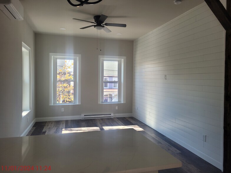 More Photos Of 121 S Main St, Alburtis Apartments For Lease