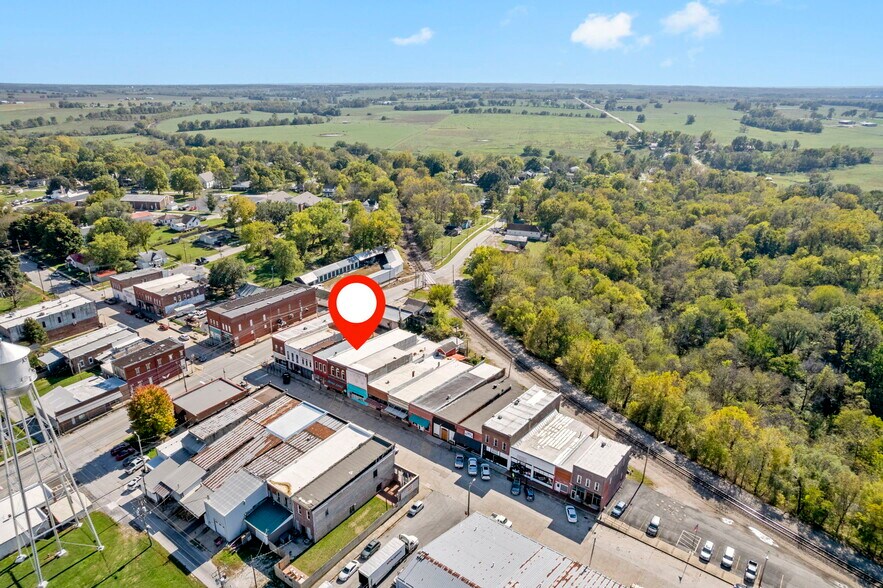 More Photos Of 111 W Main, Ash Grove Restaurant For Sale