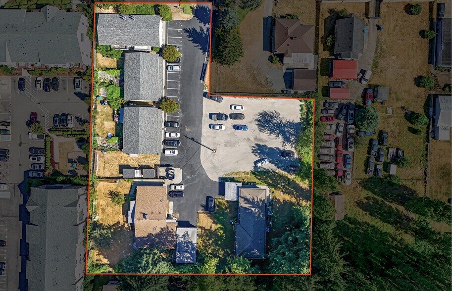 More Photos Of 1031 SW 122nd St, Seattle Apartments For Sale