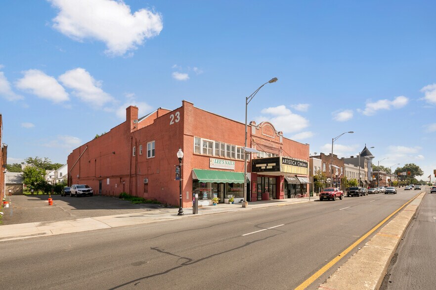 More Photos Of 23-25 W Westfield Ave, Roselle Park Storefront Retail Office For Lease