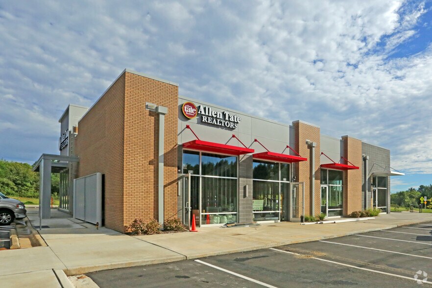 More Photos Of 114 Russet Run, Pittsboro Storefront Retail Office For Lease