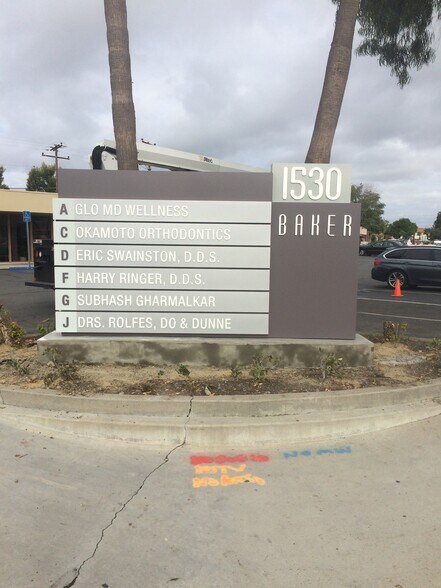 More Photos Of 1530 Baker St, Costa Mesa Medical For Lease