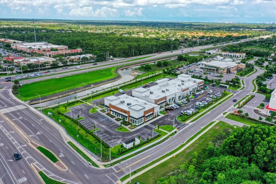 More Photos Of 8710 Addison Place Dr, Naples Storefront For Lease