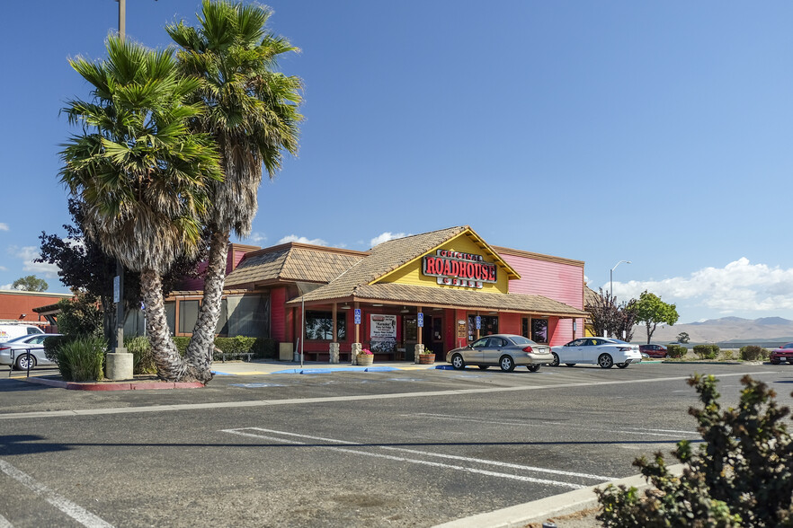 Primary Photo Of 1423 S Bradley Rd, Santa Maria Restaurant For Lease