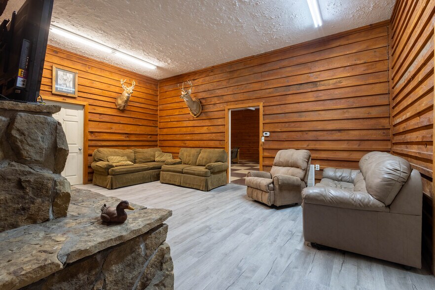 More Photos Of 217 Big Smith Br, Sassafras Marina For Sale