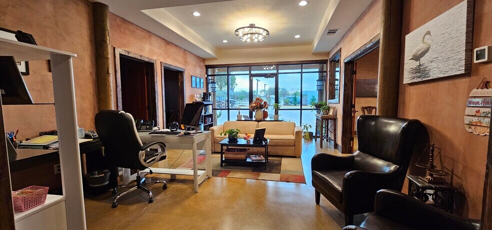 Primary Photo Of 11734 Schriber Rd, Buda Office For Lease