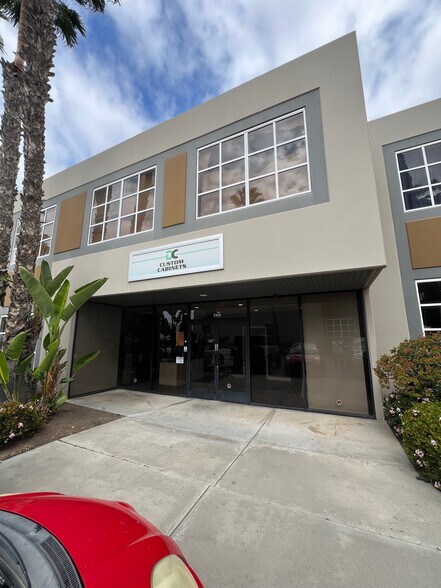 More Photos Of 3025 Beyer Blvd, San Diego Warehouse For Lease