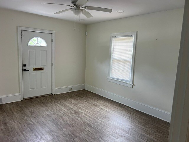 More Photos Of 636 Statesville Blvd, Salisbury Office For Sale