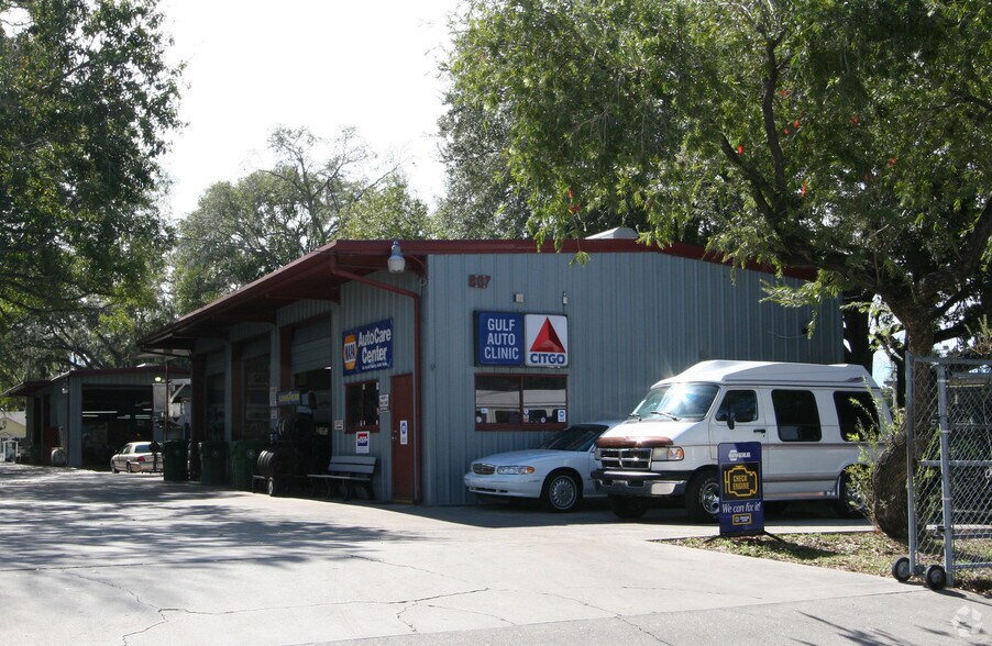 Primary Photo Of 807 18th Ave, Bradenton Auto Repair For Sale