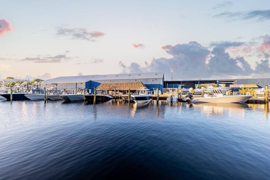 More Photos Of 90400 Overseas Hwy, Tavernier Marina For Sale