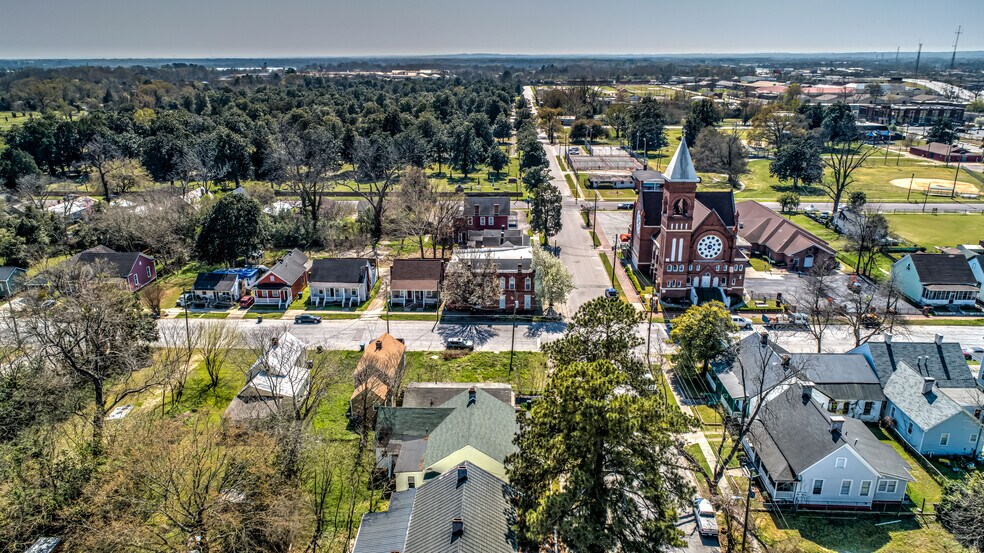 More Photos Of 602-604 3rd St, Augusta Apartments For Sale