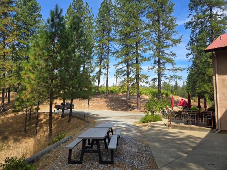 More Photos Of 4282 Pleasant Valley Rd, Placerville Specialty For Sale