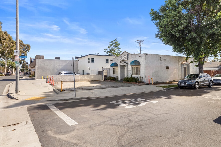 More Photos Of 6095 Atlantic Ave, Long Beach Restaurant For Sale