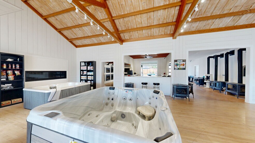 More Photos Of 1111-1115 Water St, Santa Cruz Freestanding For Sale
