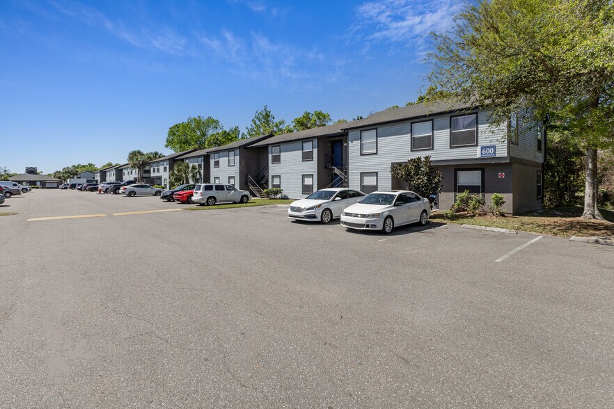 Primary Photo Of 2450 Hartwell Ave, Sanford Apartments For Sale