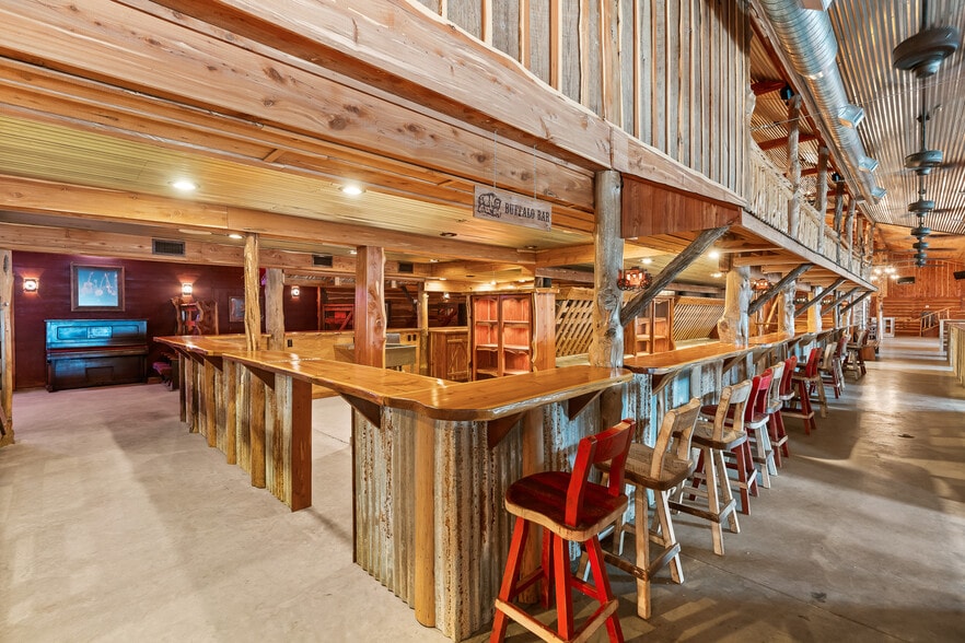 More Photos Of 2692 Highway 105 W, Navasota Sports And Entertainment For Sale