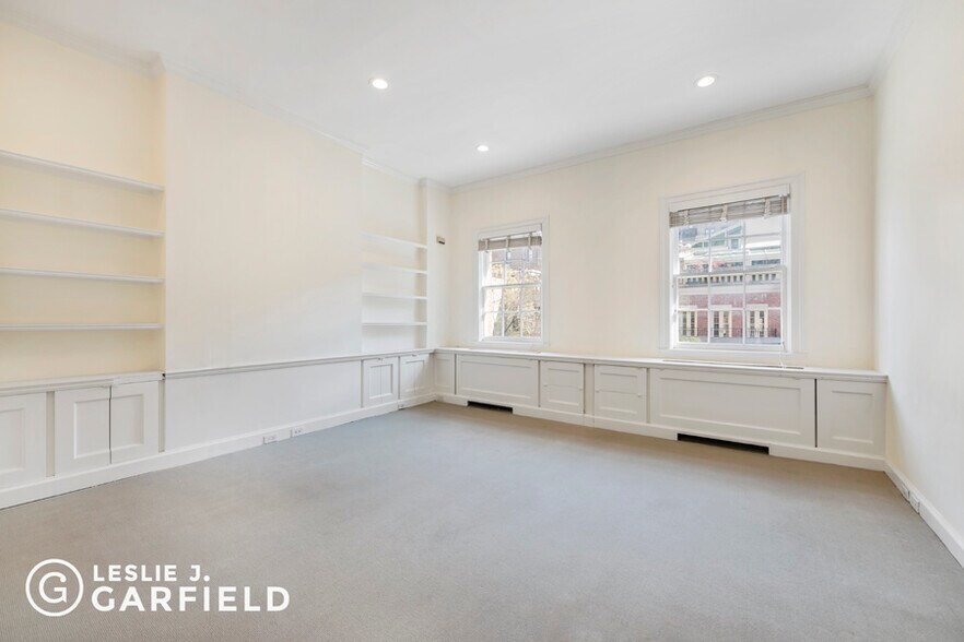 More Photos Of 38 E 63rd St, New York Office Residential For Sale