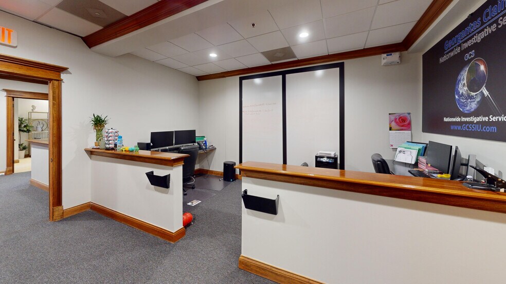 More Photos Of 40W320 Lafox Rd, St Charles Loft Creative Space For Sale