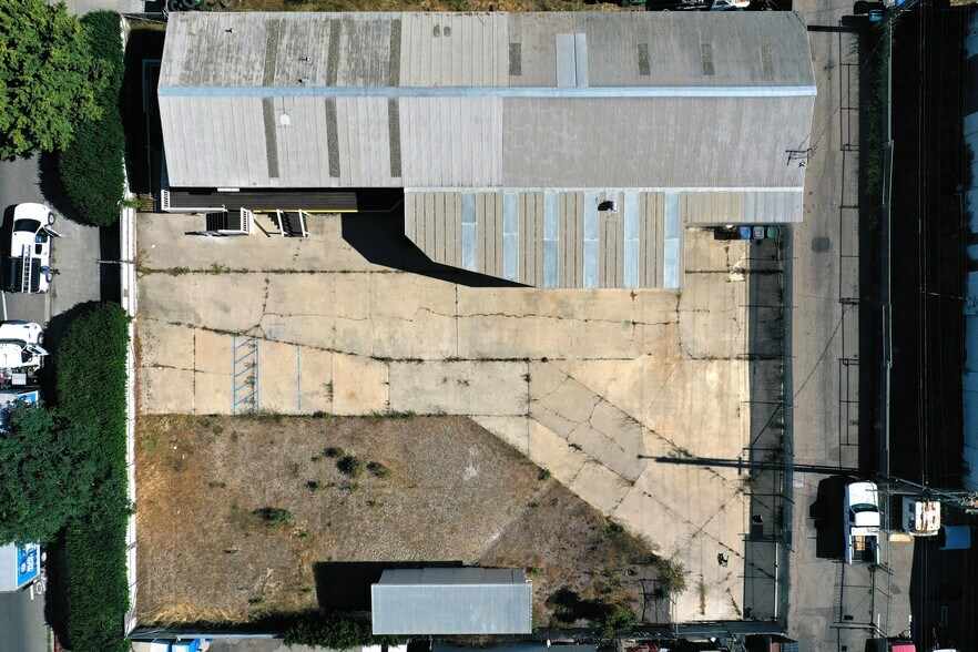 More Photos Of 414 N O St, Lompoc Industrial For Sale