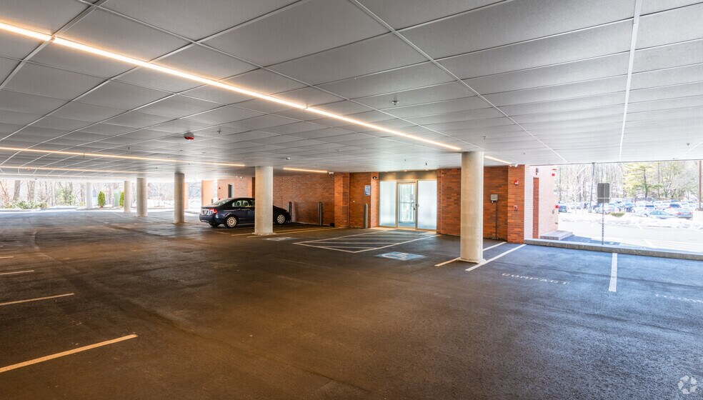 More Photos Of 746 South St, Waltham Office For Lease