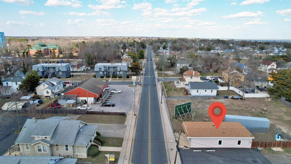 More Photos Of 1034 N Main St, Pleasantville Flex For Sale