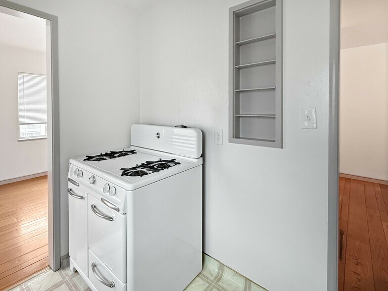 More Photos Of 1919 Curtis St, Berkeley Apartments For Sale