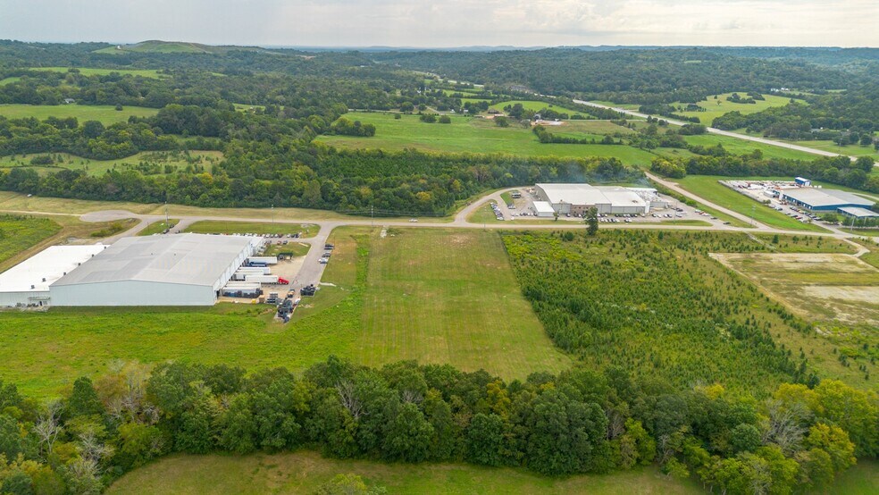 More Photos Of 1033 Veterans Dr, Lewisburg Land For Sale