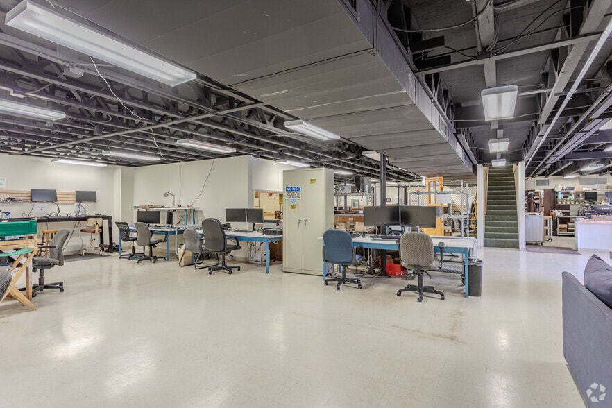 More Photos Of 1310 Nowell Rd, Raleigh Light Distribution For Sale