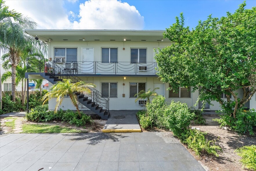 More Photos Of 2170 NW Flagler Ter, Miami Apartments For Sale