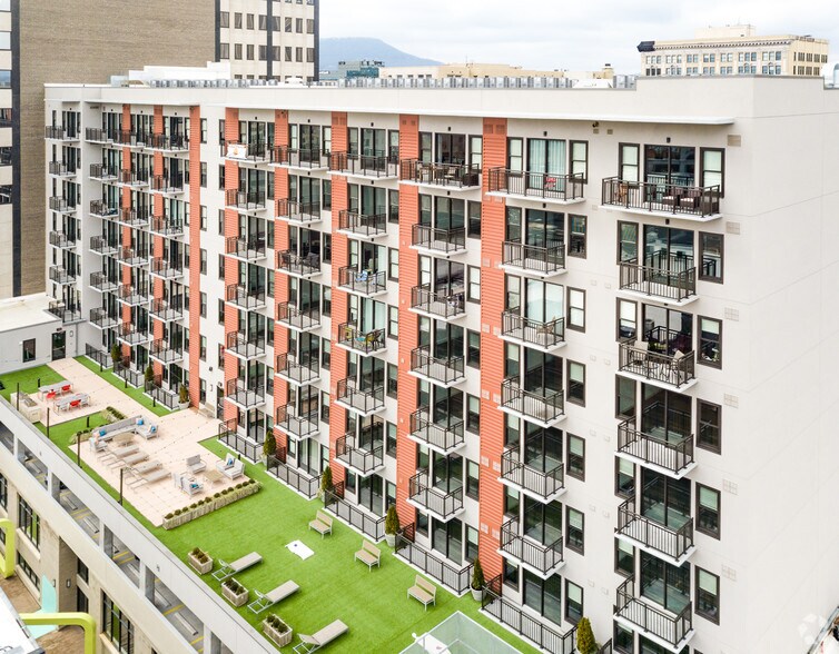 More Photos Of 728 Market St, Chattanooga Apartments For Sale