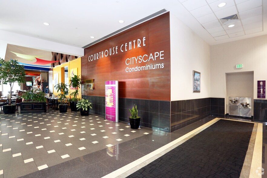 More Photos Of 1990 Main St, Sarasota Loft Creative Space For Lease