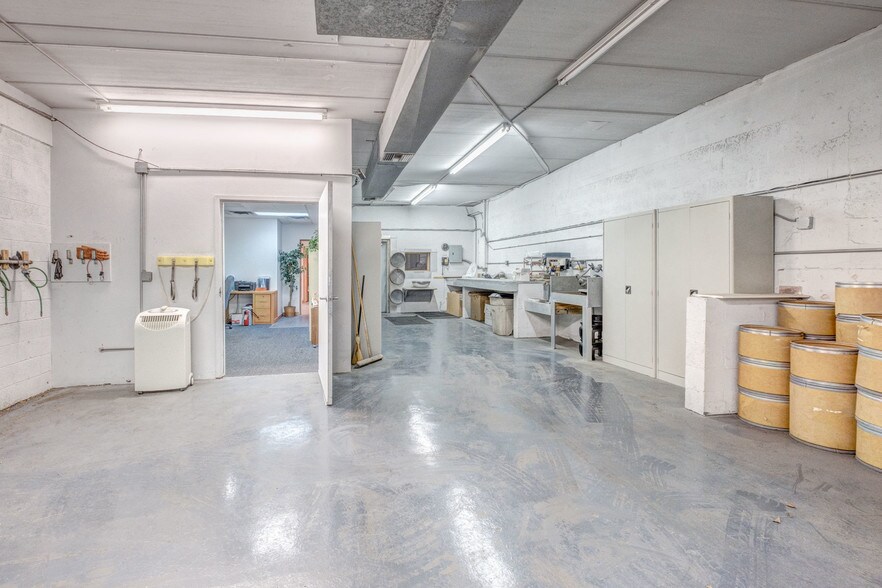 More Photos Of 800 SW 15th Ave, Delray Beach Warehouse For Sale