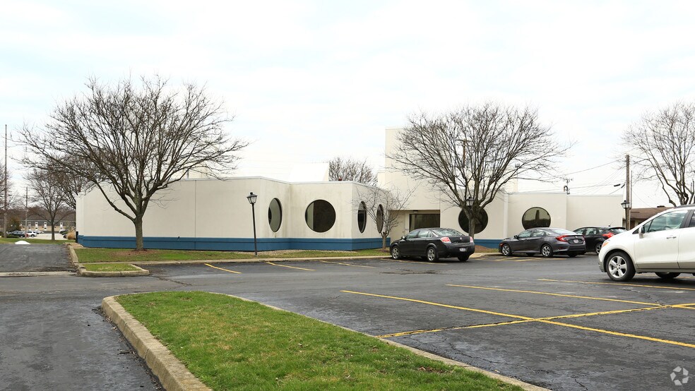 More Photos Of 810 Boardman Canfield Rd, Youngstown Medical For Lease