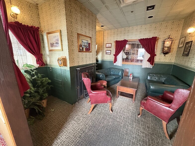 More Photos Of 277 Alexander St, Rochester Office Residential For Sale