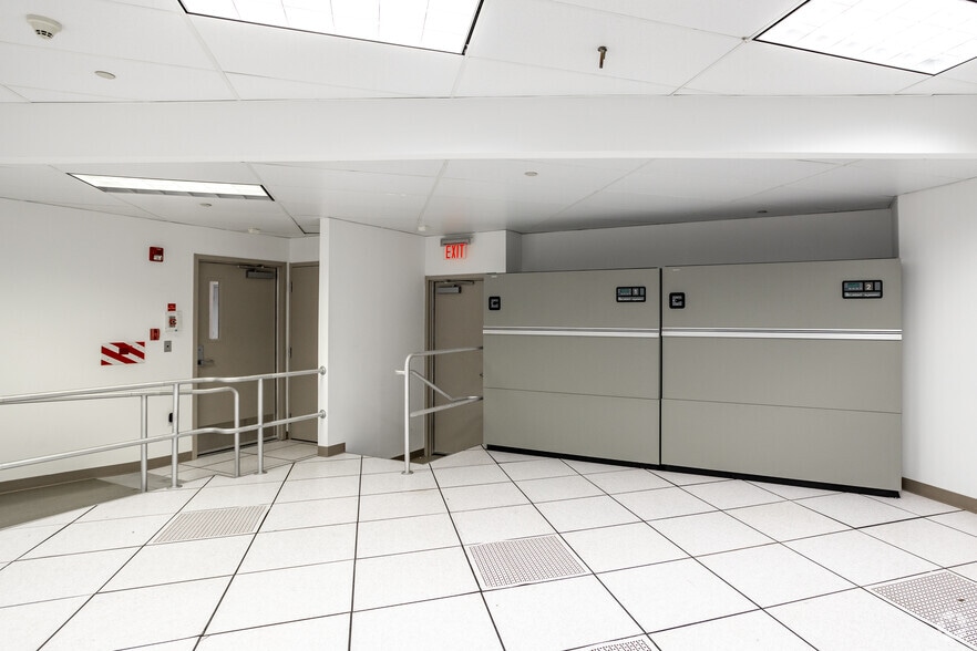 More Photos Of 1835 Market St, Philadelphia Office For Lease