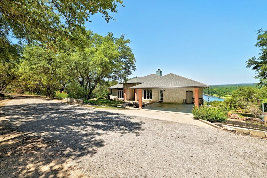 More Photos Of 620 Rocky Rd, Marble Falls Land For Sale