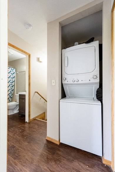 More Photos Of 500 S 20th Ave, Bozeman Apartments For Sale