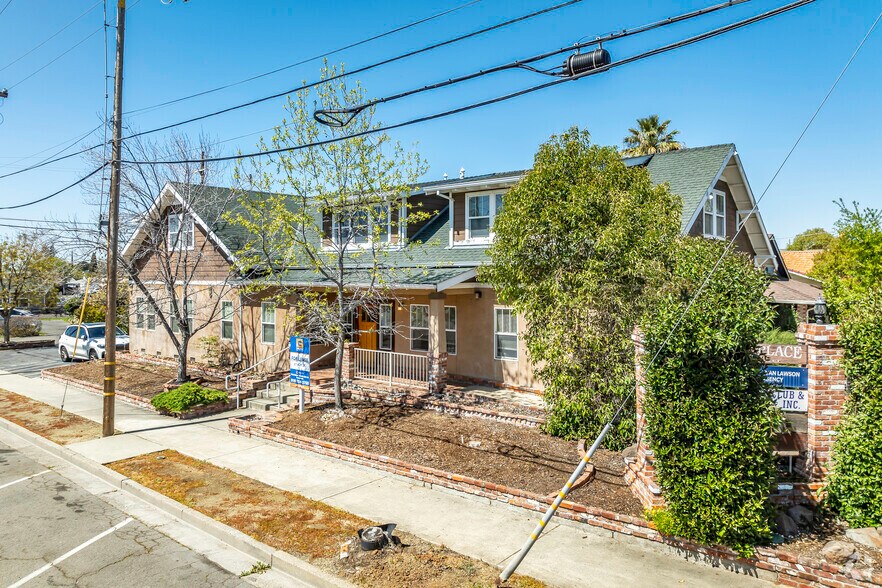 Primary Photo Of 620 3rd St, Lincoln Office For Lease