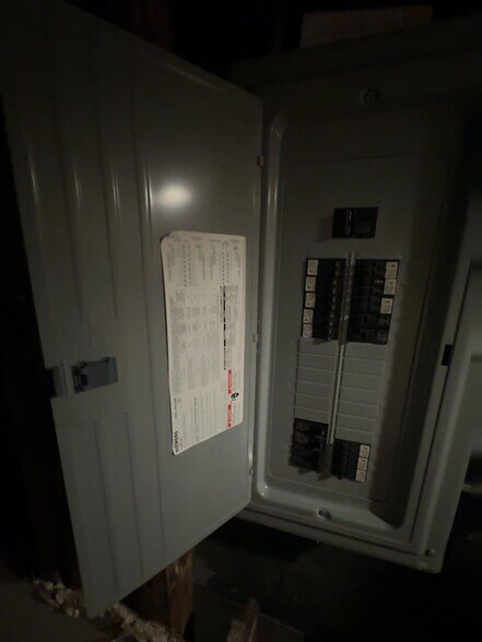 More Photos Of 5001 S Hermitage Ave, Chicago Religious Facility For Sale