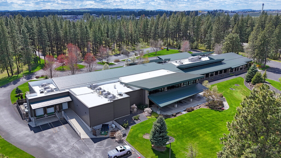 More Photos Of 3715 S Grove Rd, Spokane Industrial For Sale