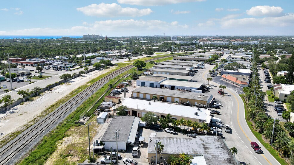 More Photos Of 1660 Cypress Dr, Jupiter Warehouse For Sale