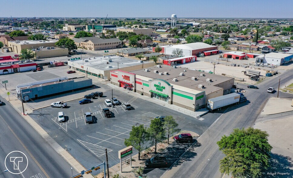 More Photos Of 405 S Main Ave, Monahans Freestanding For Sale