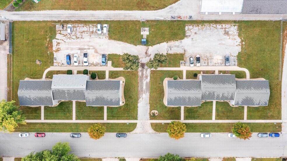 More Photos Of , Pontiac Multifamily For Sale