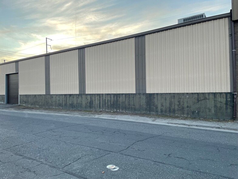 Primary Photo Of 300 Railroad Hill St, Waterbury Warehouse For Lease