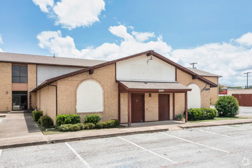 More Photos Of 1150 Fuller Dr, Dallas Religious Facility For Sale