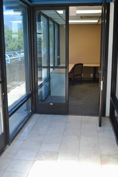 More Photos Of 9233 Charles Smith Ave, Rancho Cucamonga Flex For Lease