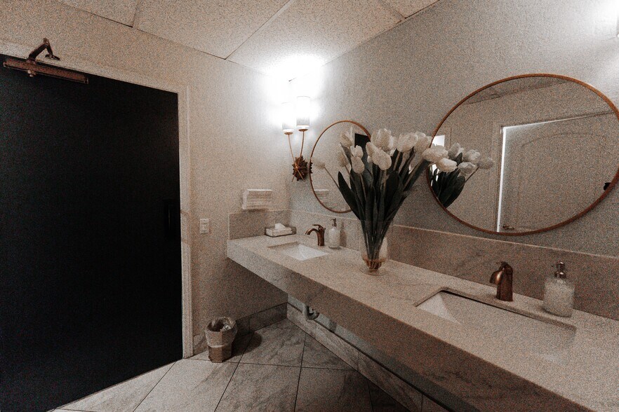 More Photos Of 631 12th St, Imperial Beach Religious Facility For Lease