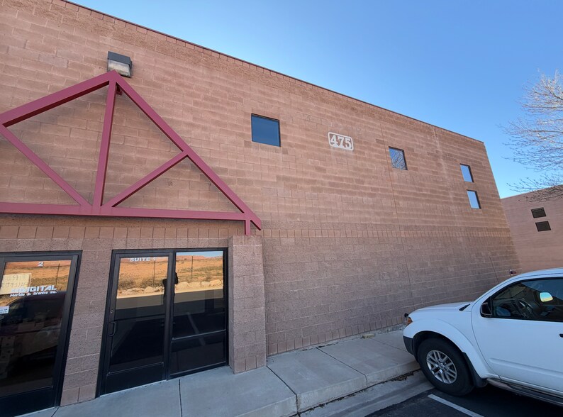 More Photos Of 459 N Old Highway 91, Hurricane Warehouse For Lease